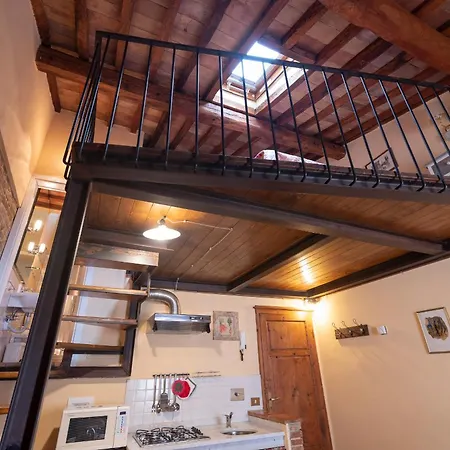 Le Rondini Apartament *